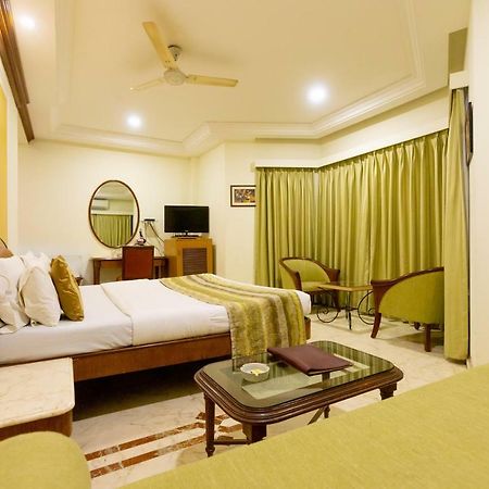 Garden Hotel Bombay Exterior foto