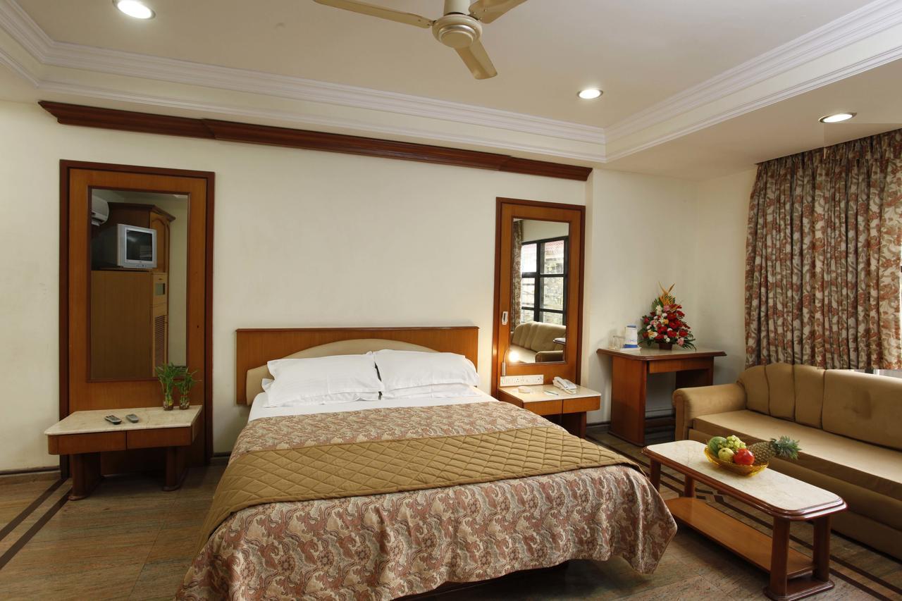 Garden Hotel Bombay Exterior foto