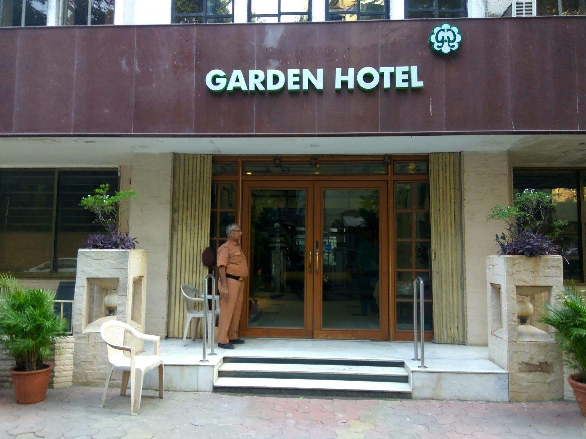 Garden Hotel Bombay Exterior foto