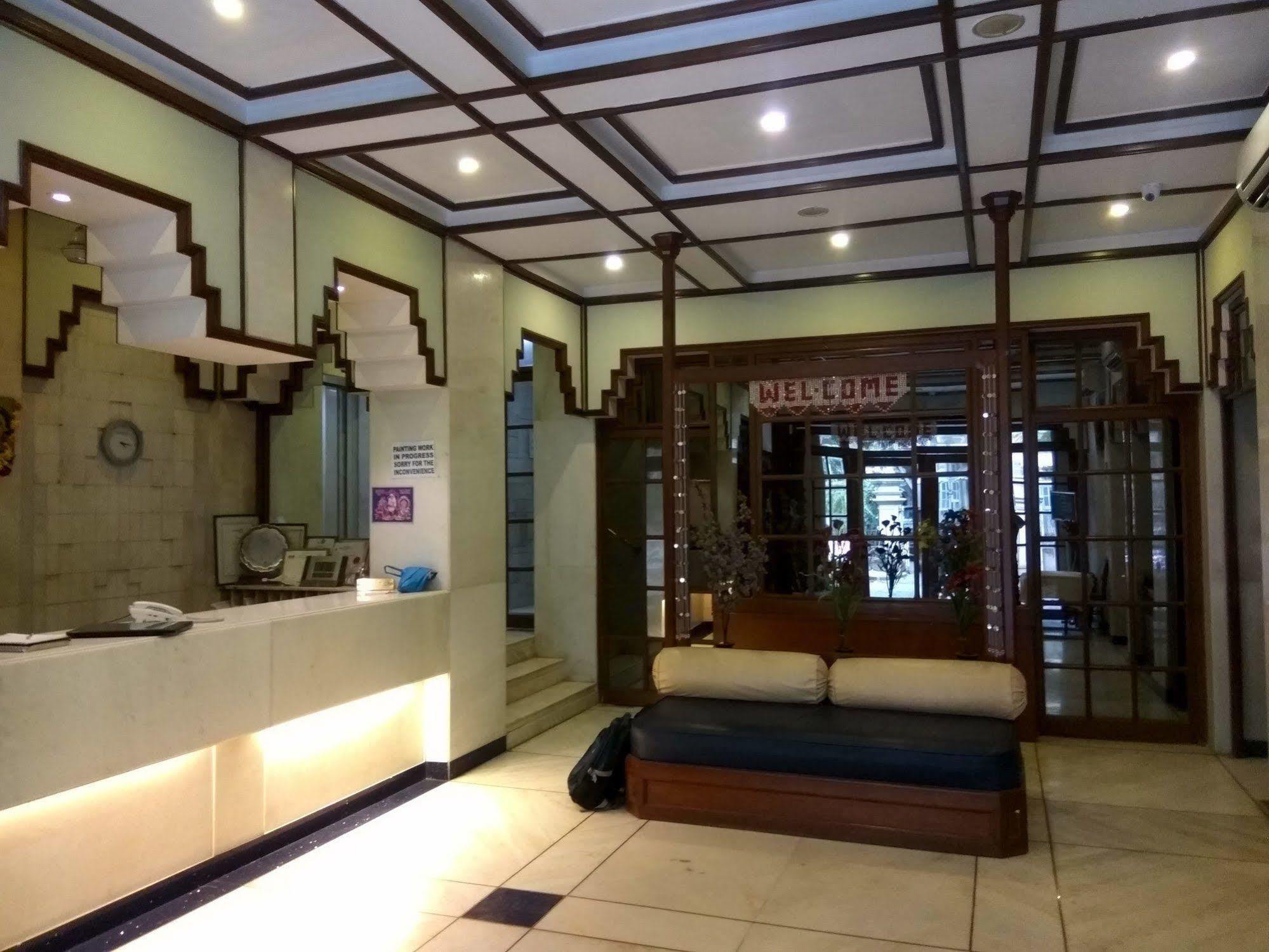 Garden Hotel Bombay Exterior foto