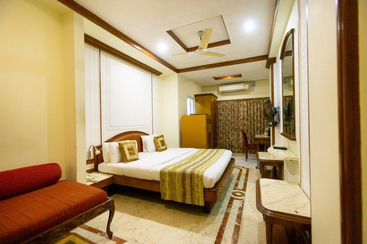 Garden Hotel Bombay Exterior foto
